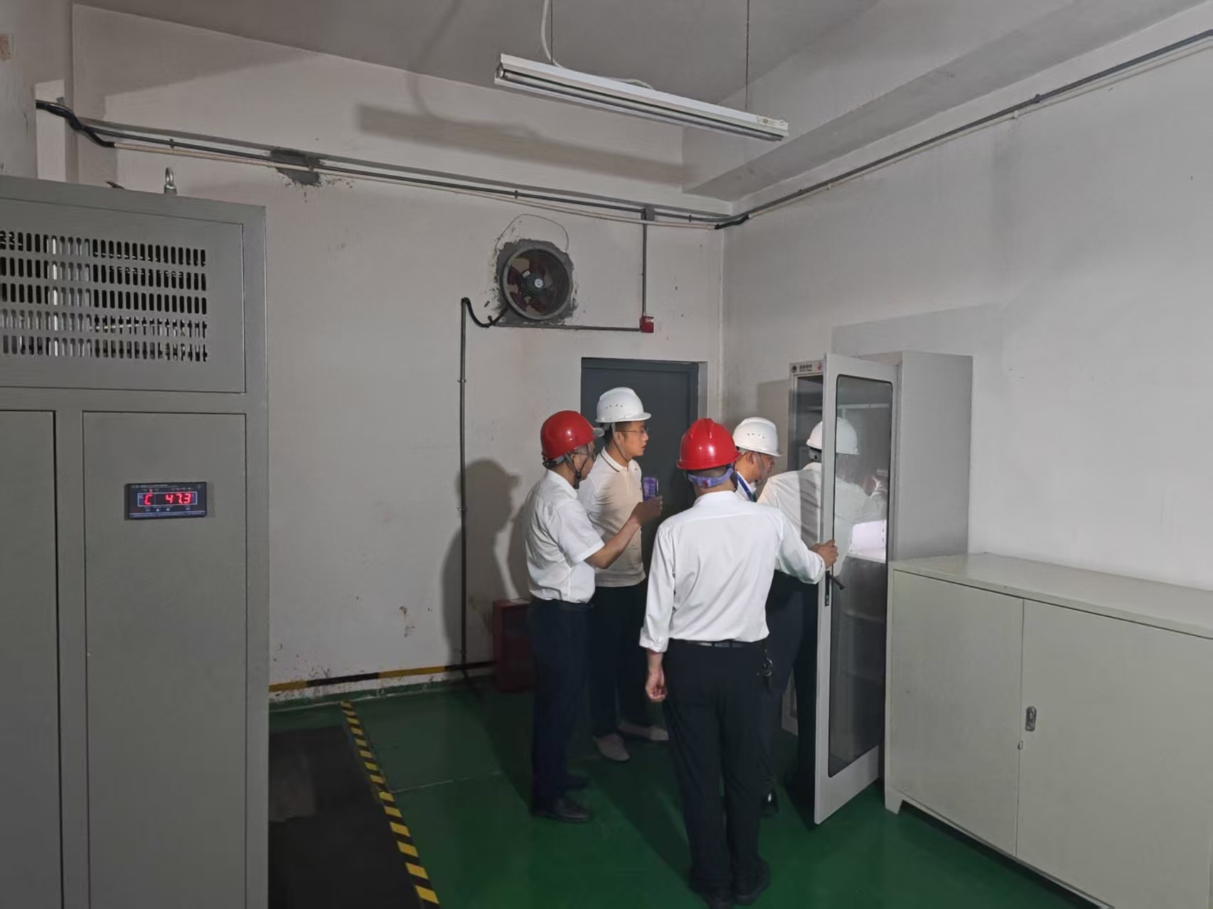照片 (2).jpg 照片 (2).jpg